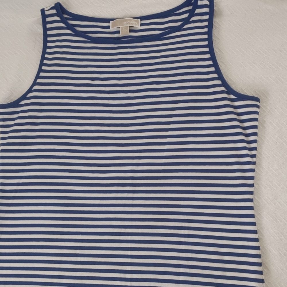Michael Kors sleeveless top. XL